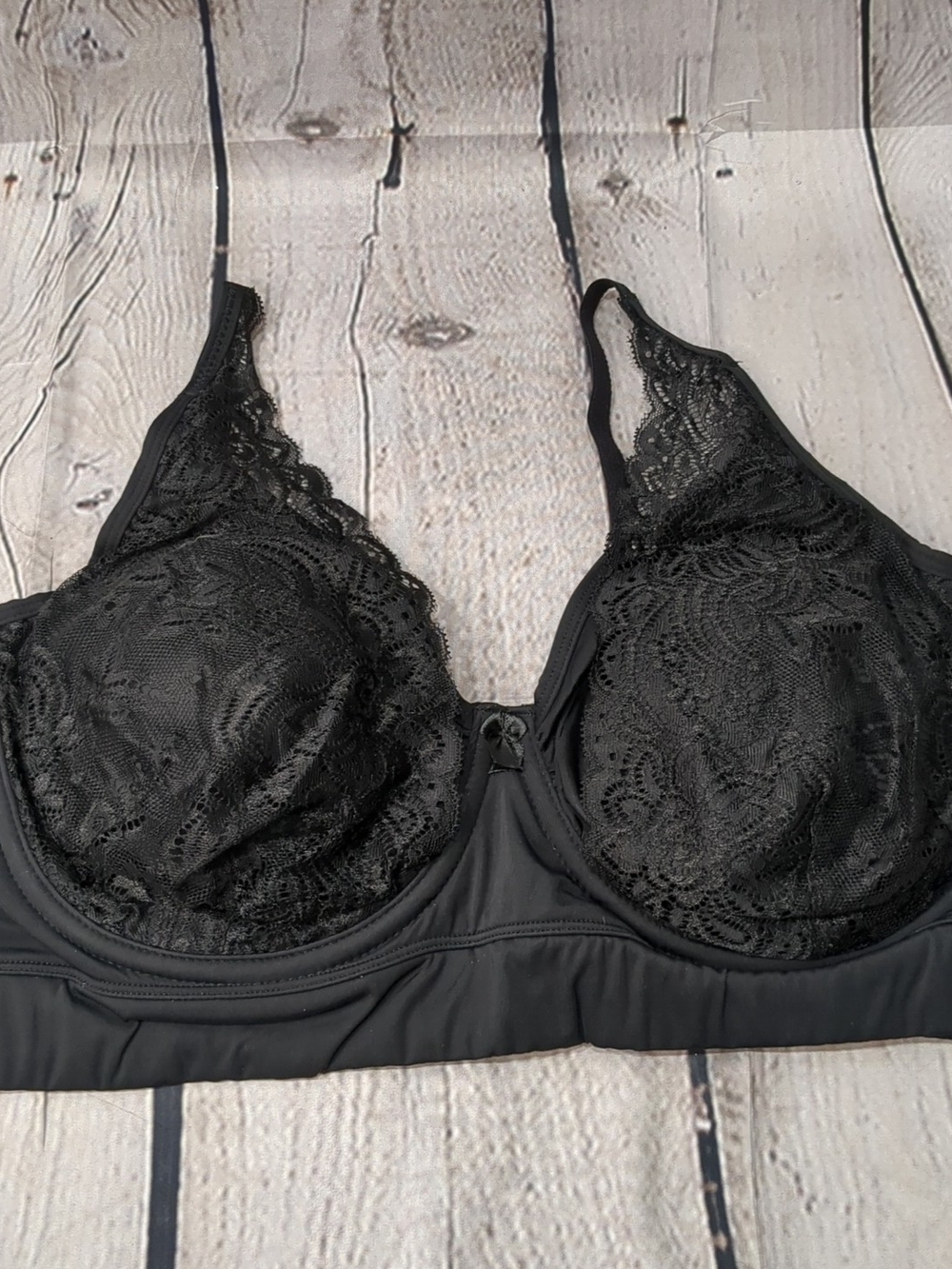 Rhonda Shear Black Lace Underwire Bra